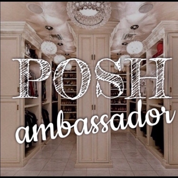 🌹FOLLOW ME 🎉🎈🎁📫🛍 - Picture 1 of 1